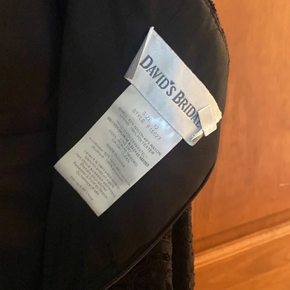 David Bridal black lace halter dress. Worn once - Picture 3 of 4